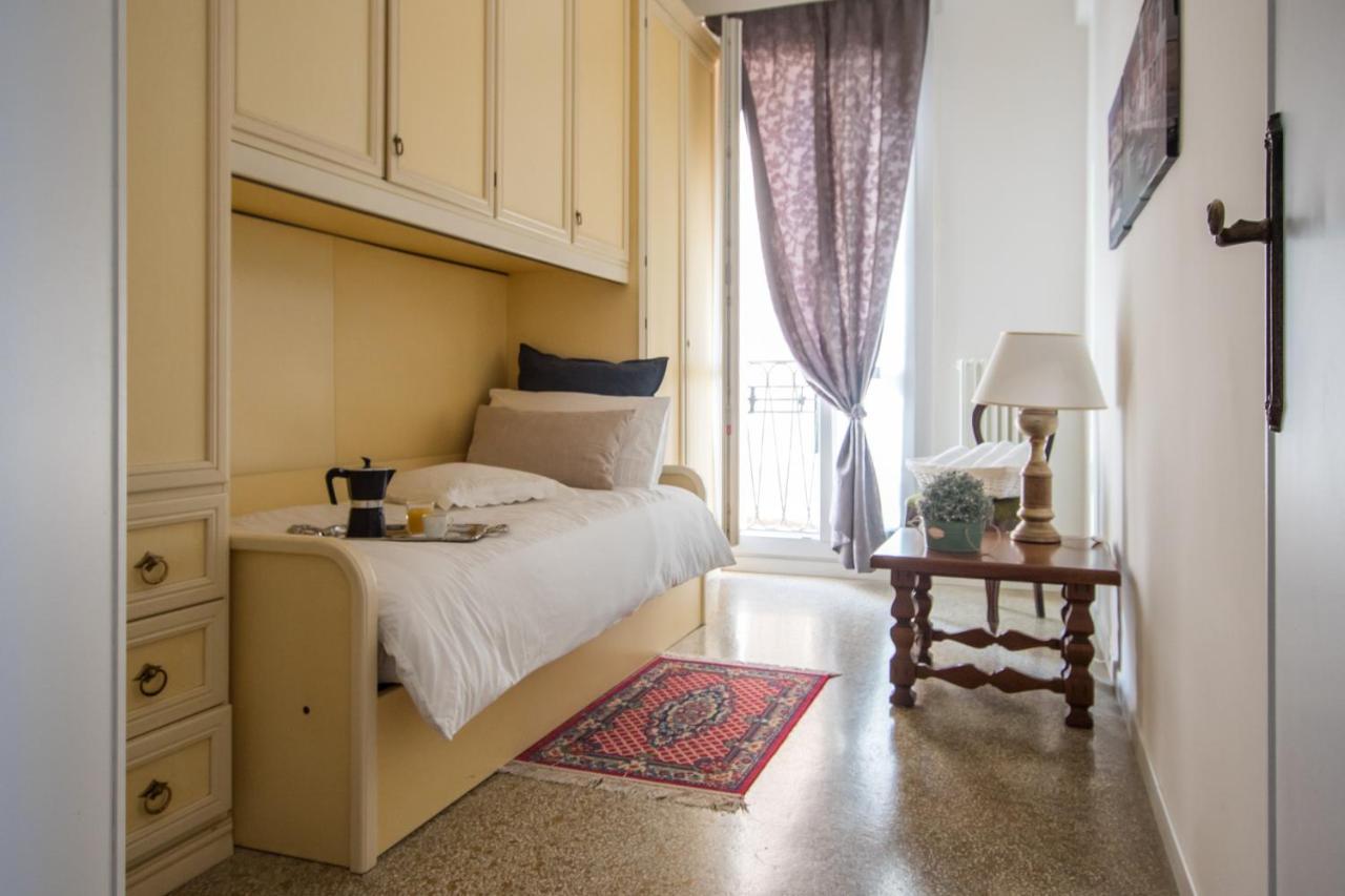 Biennale Apartments Venecia Exterior foto
